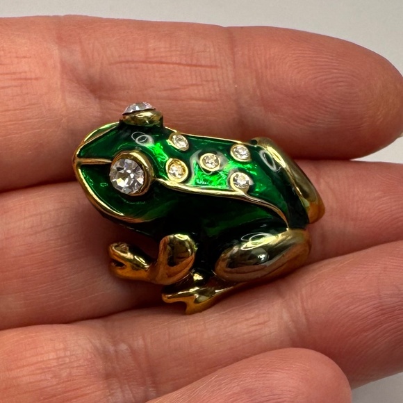 Vintage enamel and Swarovski crystal frog brooch. Unsigned. - Picture 10 of 10